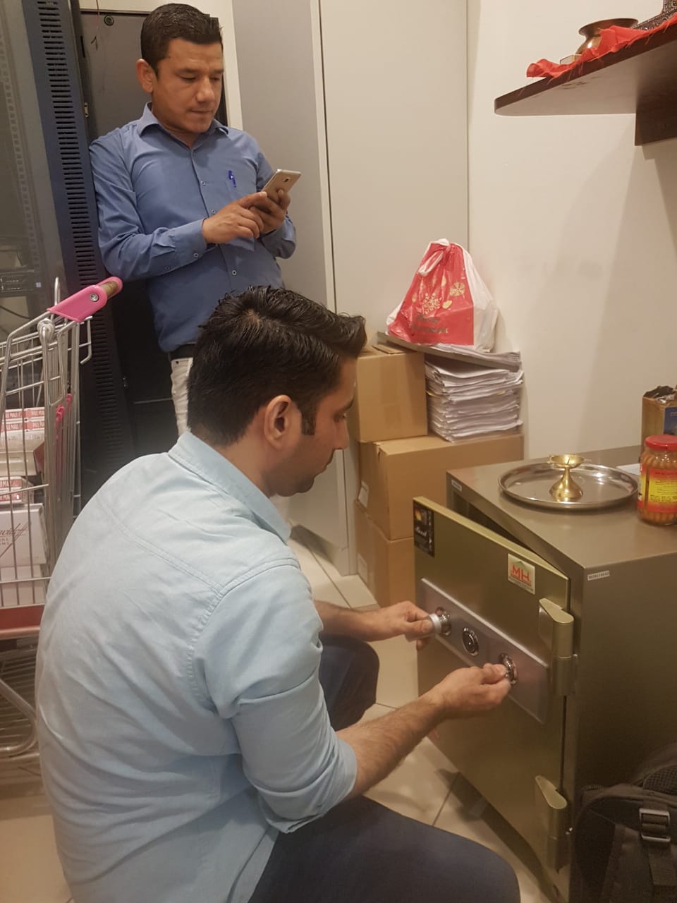 Safe Unlock Services in Dubai